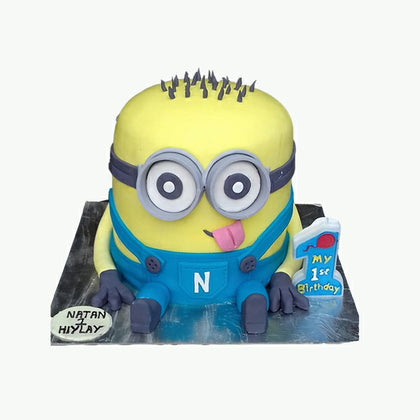 Minion Design Birthday Cake